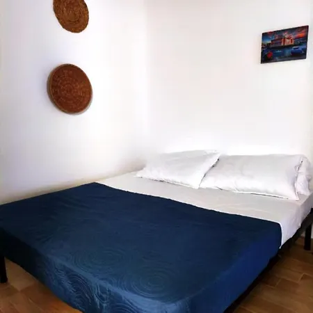 Volare Mare Fuori Bed & Breakfast